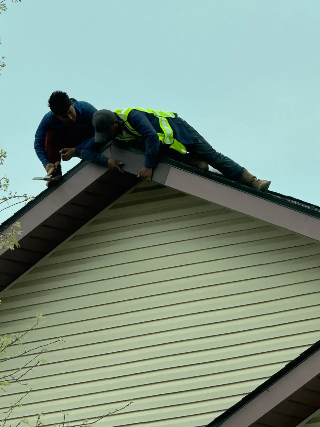 Manufacturer-certified roof installation in Old Town Carmel